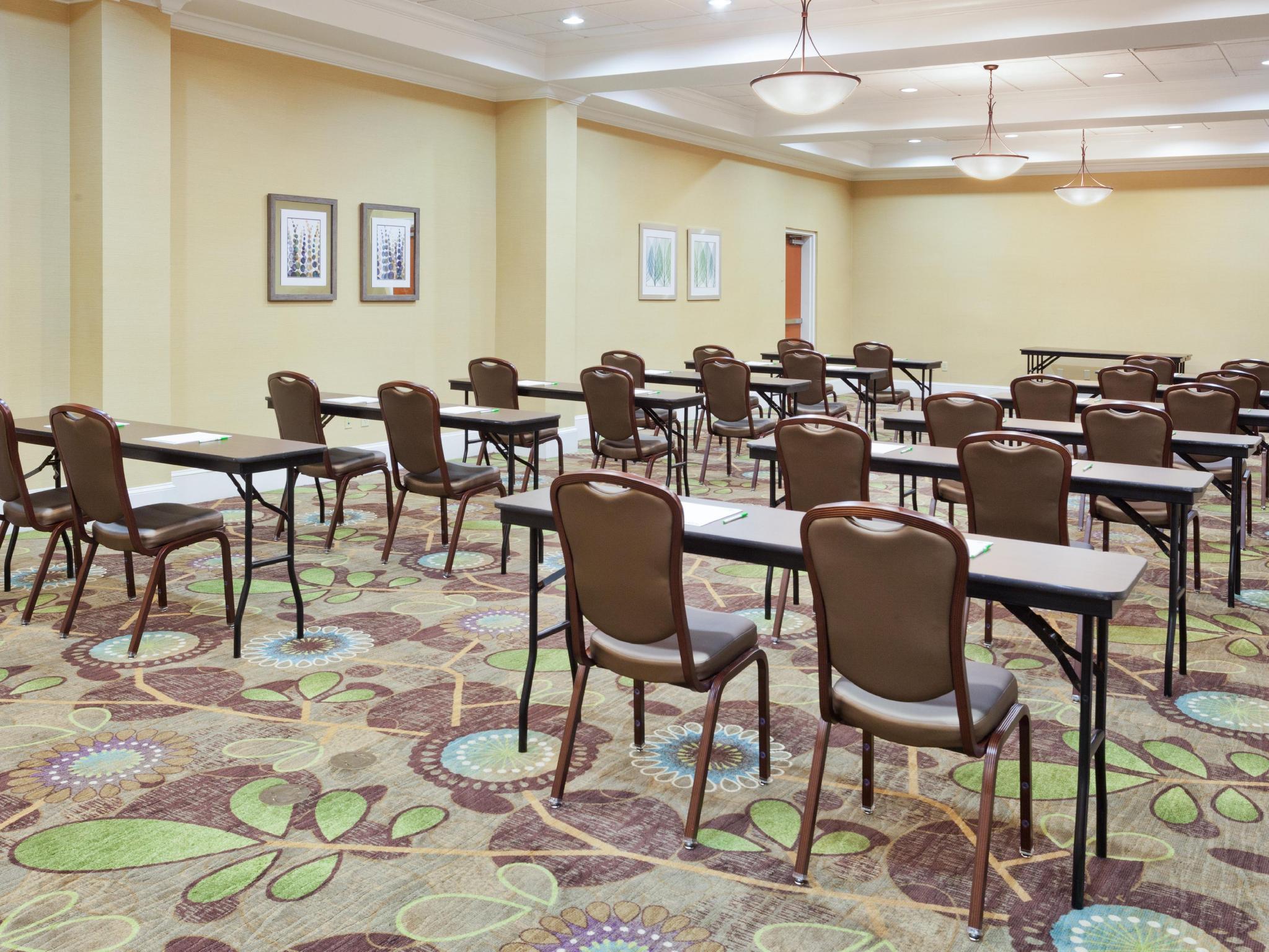 Holiday Inn Brunswick I-95 Экстерьер фото