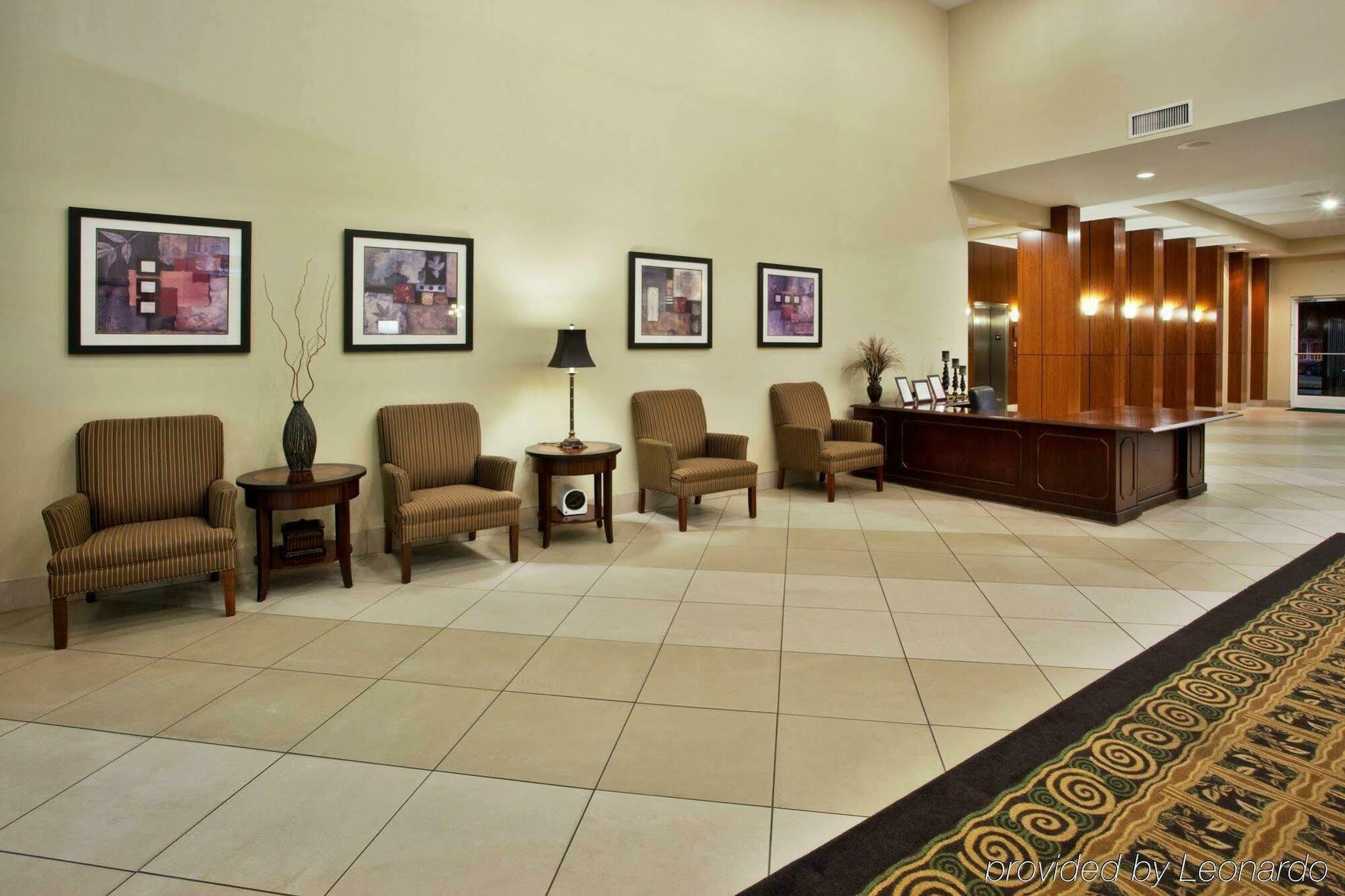 Holiday Inn Brunswick I-95 Интерьер фото